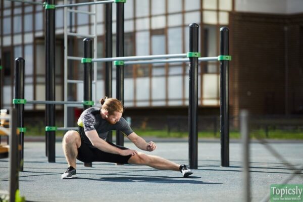 Home Exercises to Build Muscle - Lunges